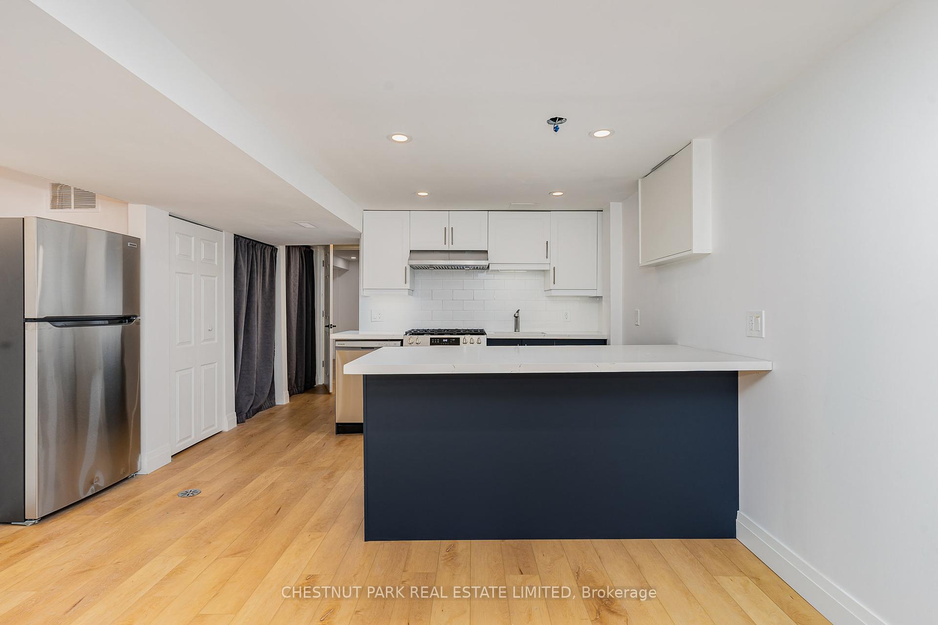 nahphoto.jpg|055\C12259055_1.jpg|/propertyphotos/055/C12259055_1.jpg
