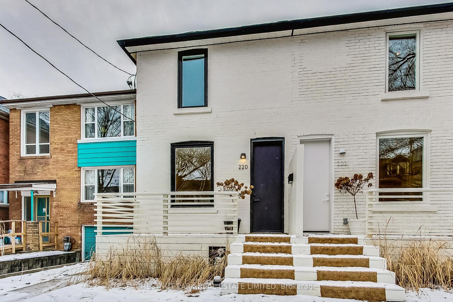 nahphoto.jpg|327\C12355327_1.jpg|/propertyphotos/327/C12355327_1.jpg